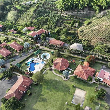 La Victoria Hotel Campestre Кимбайя Экстерьер фото