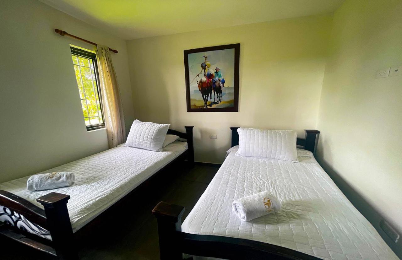 La Victoria Hotel Campestre Кимбайя Экстерьер фото