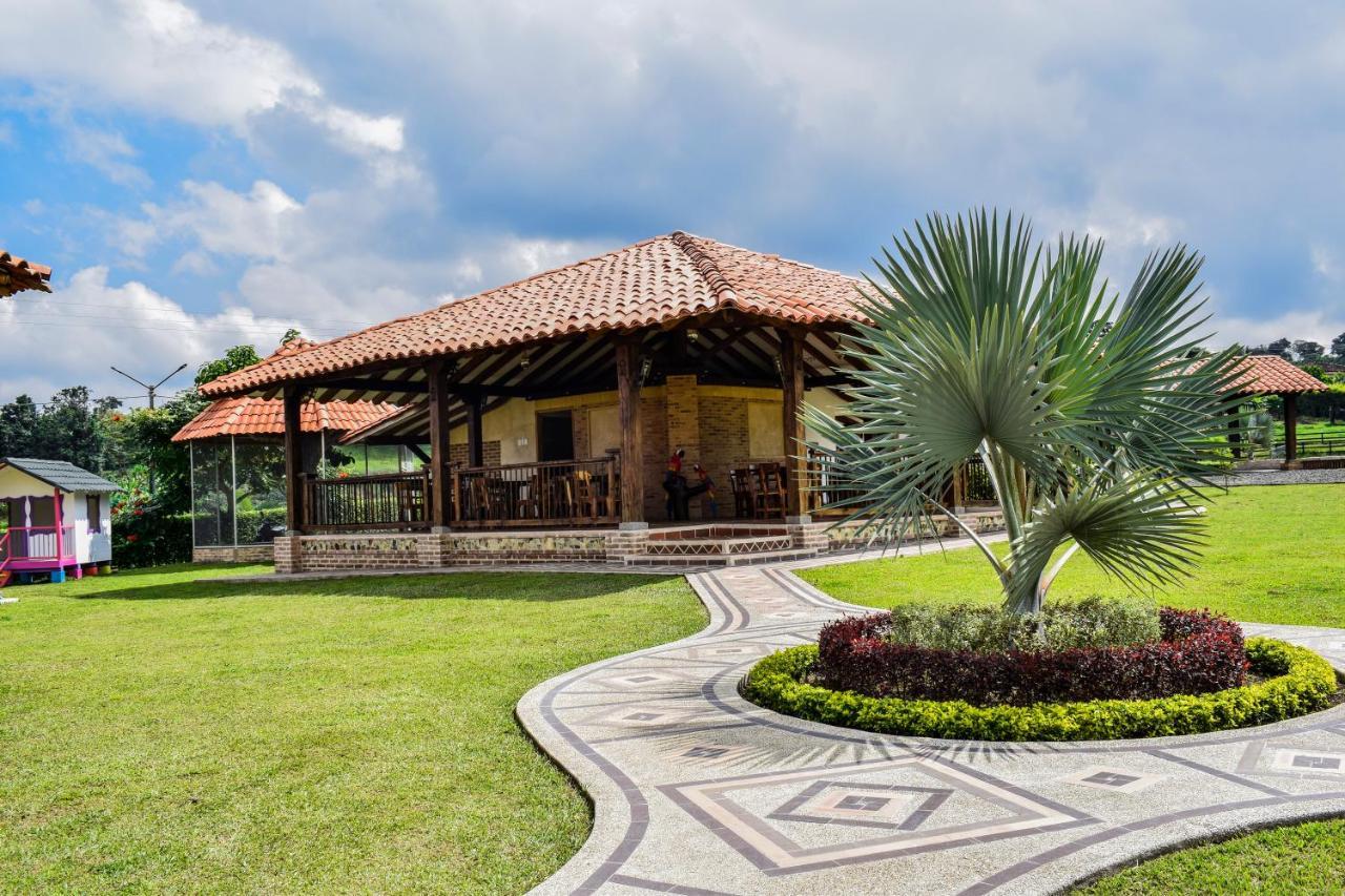 La Victoria Hotel Campestre Кимбайя Экстерьер фото